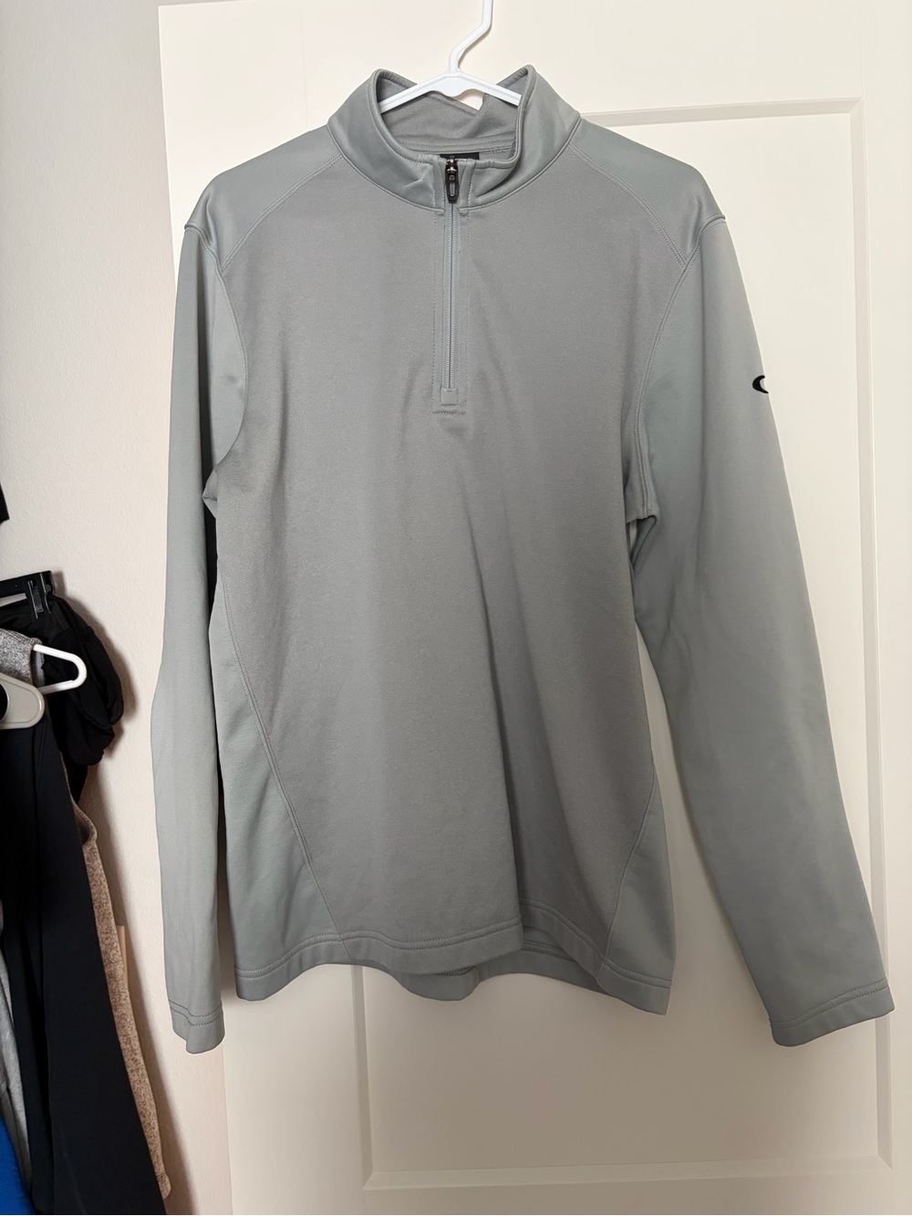 Oakley quarterzip